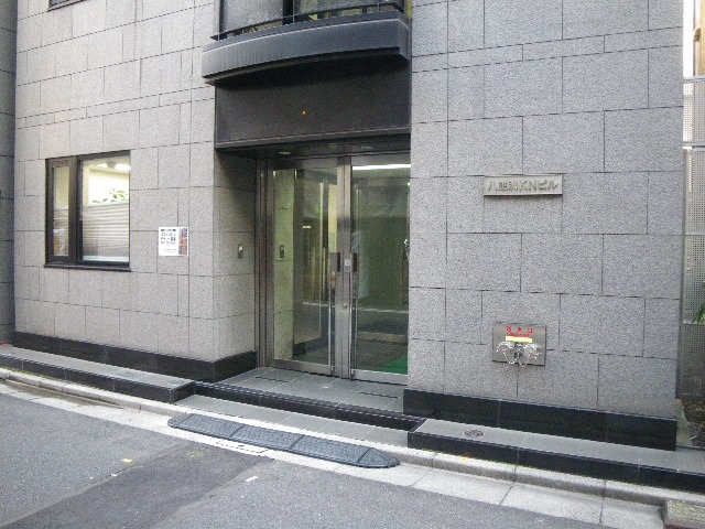 八重洲・京橋の貸事務所特集No.8240の賃貸事務所 エントランス・貸室写真