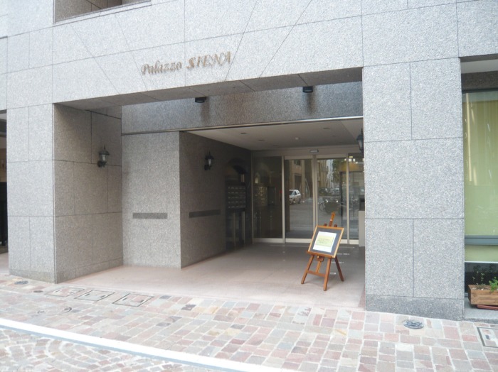 新橋・虎ノ門の貸事務所特集No.9864の賃貸事務所エントランス・貸室写真